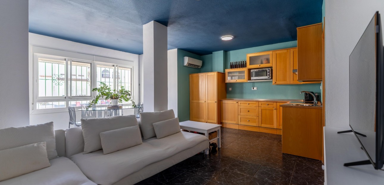 Herverkoop - Appartement / flat -
Torrevieja - Playa Los Naufragos