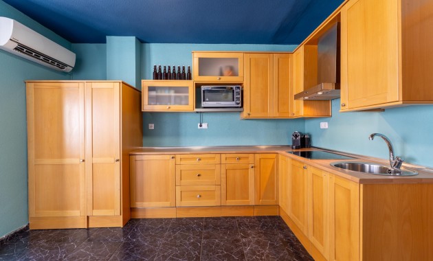 Herverkoop - Appartement / flat -
Torrevieja - Playa Los Naufragos