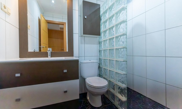 Herverkoop - Appartement / flat -
Torrevieja - Playa Los Naufragos