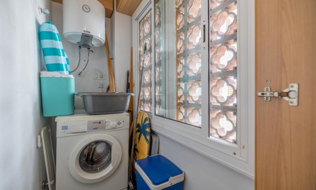 Herverkoop - Appartement / flat -
Torrevieja - Playa Los Naufragos