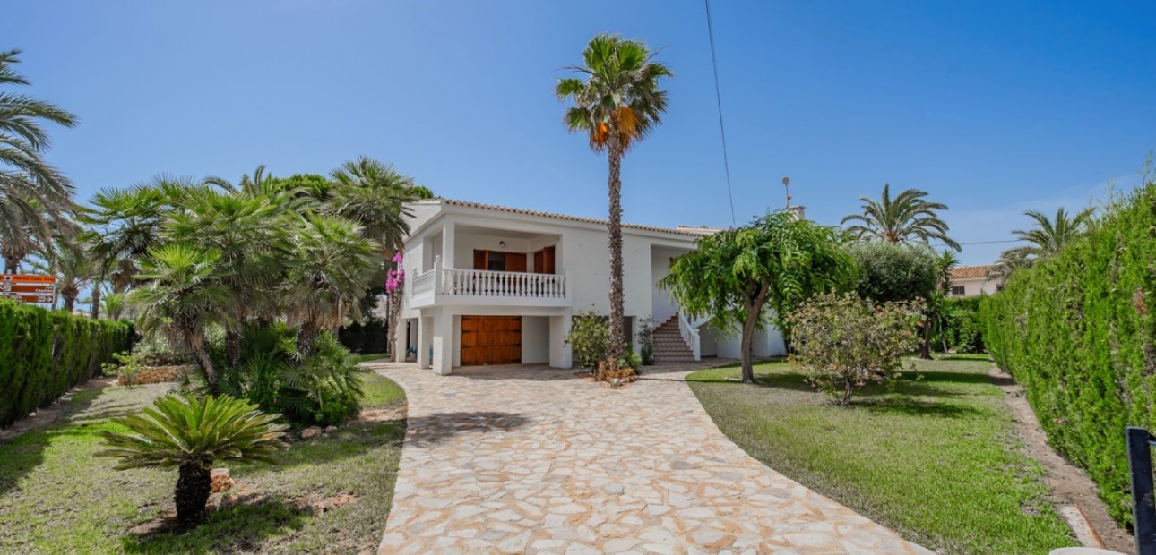 Herverkoop - Detached Villa -
Orihuela Costa - Cabo Roig