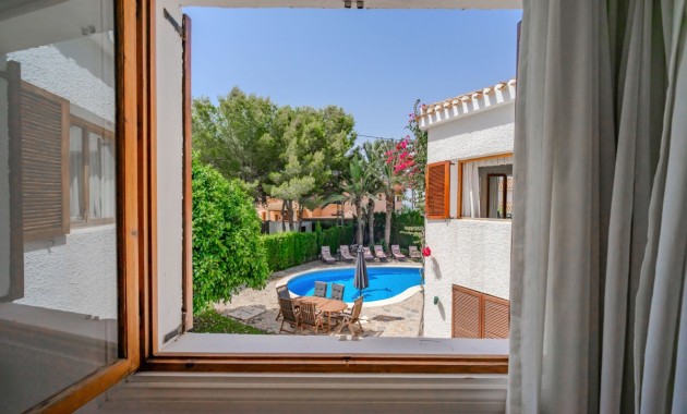 Herverkoop - Detached Villa -
Orihuela Costa - Cabo Roig