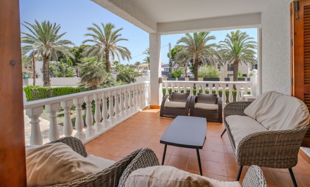 Herverkoop - Detached Villa -
Orihuela Costa - Cabo Roig