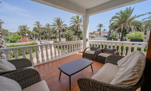 Herverkoop - Detached Villa -
Orihuela Costa - Cabo Roig