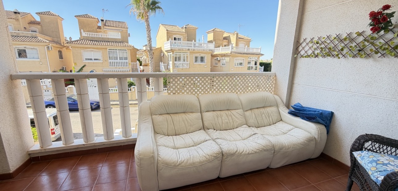 Herverkoop - Appartement / flat -
Orihuela Costa - Villamartin