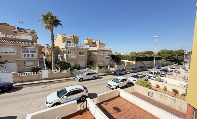 Herverkoop - Appartement / flat -
Orihuela Costa - Villamartin