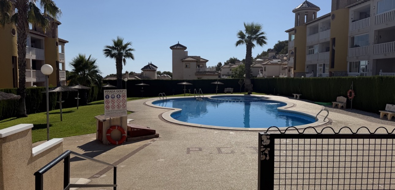 Herverkoop - Appartement / flat -
Orihuela Costa - Villamartin