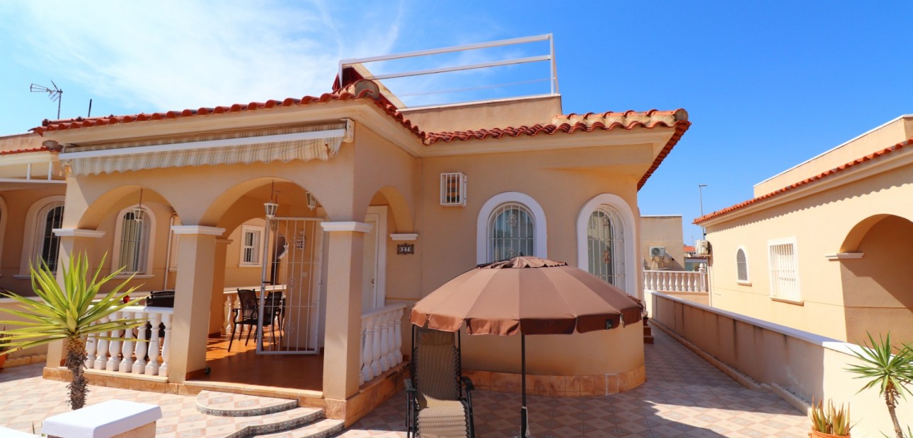 Herverkoop - Detached Villa -
Algorfa - Lo Crispin