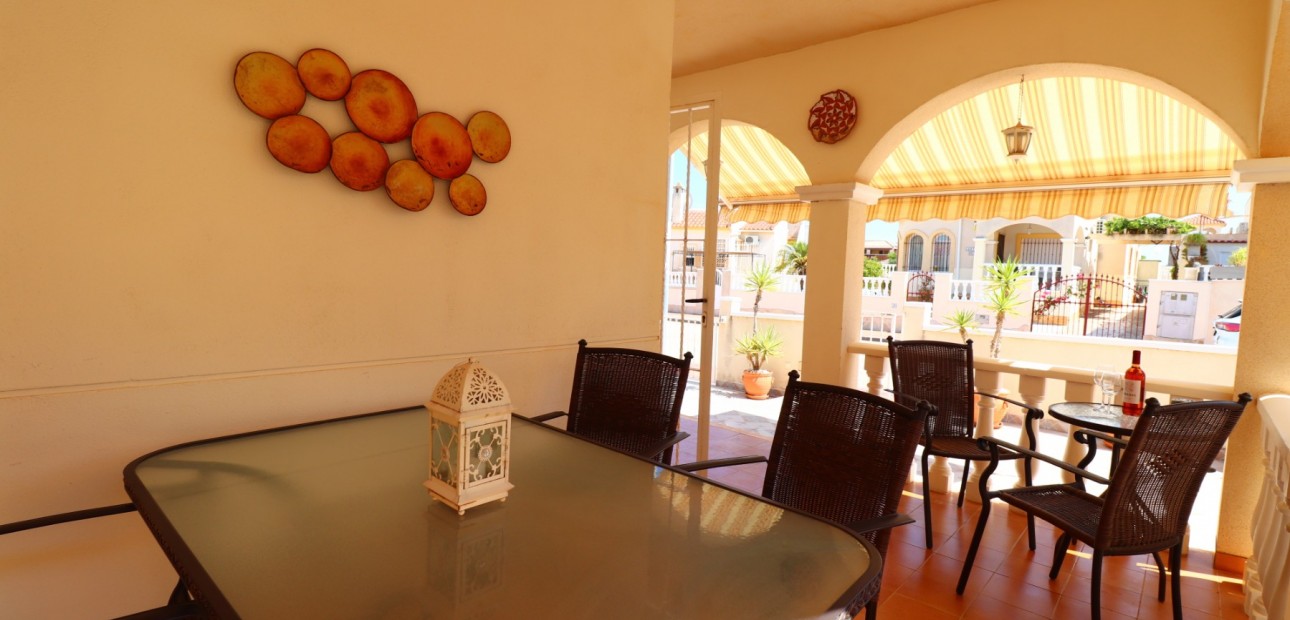 Herverkoop - Detached Villa -
Algorfa - Lo Crispin