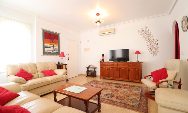 Herverkoop - Detached Villa -
Algorfa - Lo Crispin