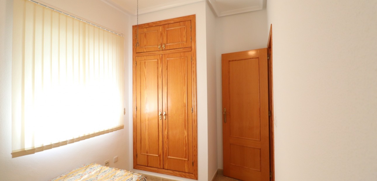 Herverkoop - Detached Villa -
Algorfa - Lo Crispin