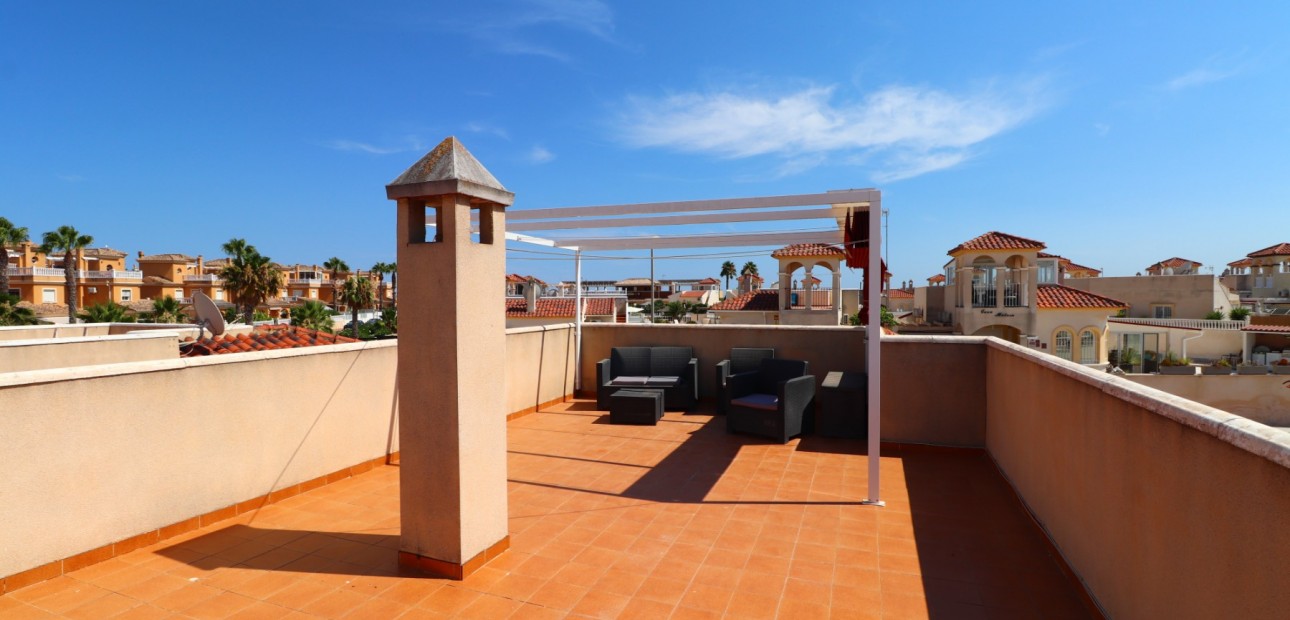 Herverkoop - Detached Villa -
Algorfa - Lo Crispin