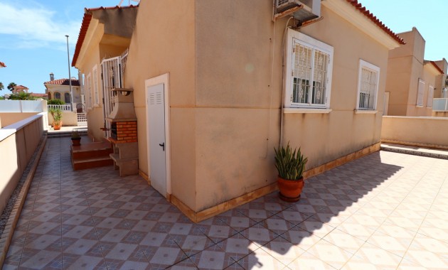 Herverkoop - Detached Villa -
Algorfa - Lo Crispin