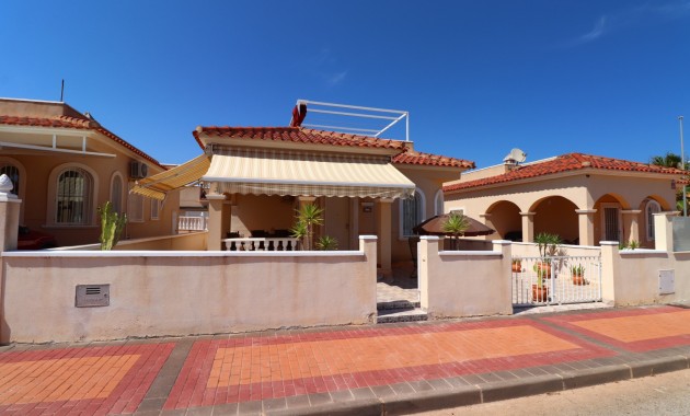 Herverkoop - Detached Villa -
Algorfa - Lo Crispin