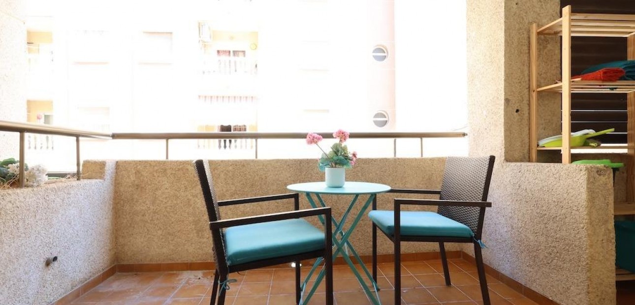 Herverkoop - Appartement / flat -
Torrevieja - Centro