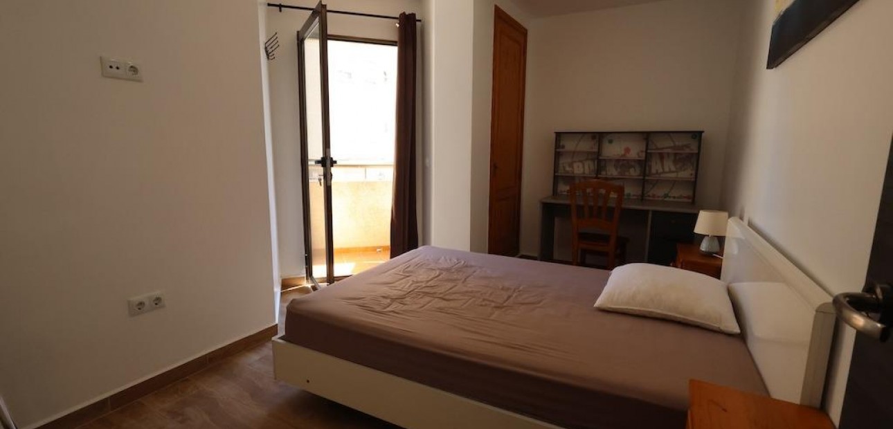 Herverkoop - Appartement / flat -
Torrevieja - Centro