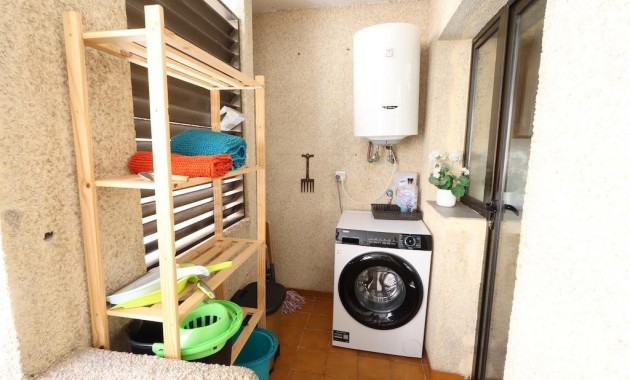 Herverkoop - Appartement / flat -
Torrevieja - Centro