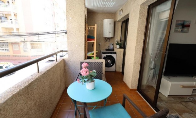 Herverkoop - Appartement / flat -
Torrevieja - Centro