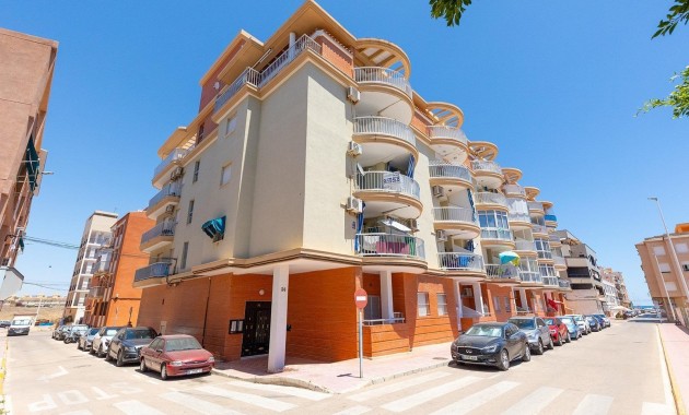 Herverkoop - Appartement / flat -
Torrevieja - La Mata pueblo