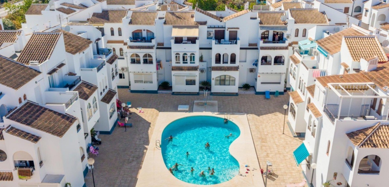 Herverkoop - Appartement / flat -
Torrevieja - Acequion