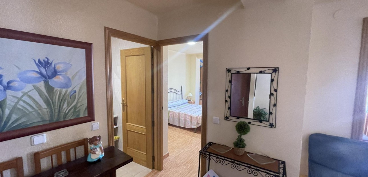 Herverkoop - Appartement / flat -
Torrevieja - Miramar - Torre del Moro