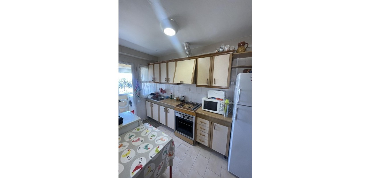 Herverkoop - Appartement / flat -
Torrevieja - Miramar - Torre del Moro