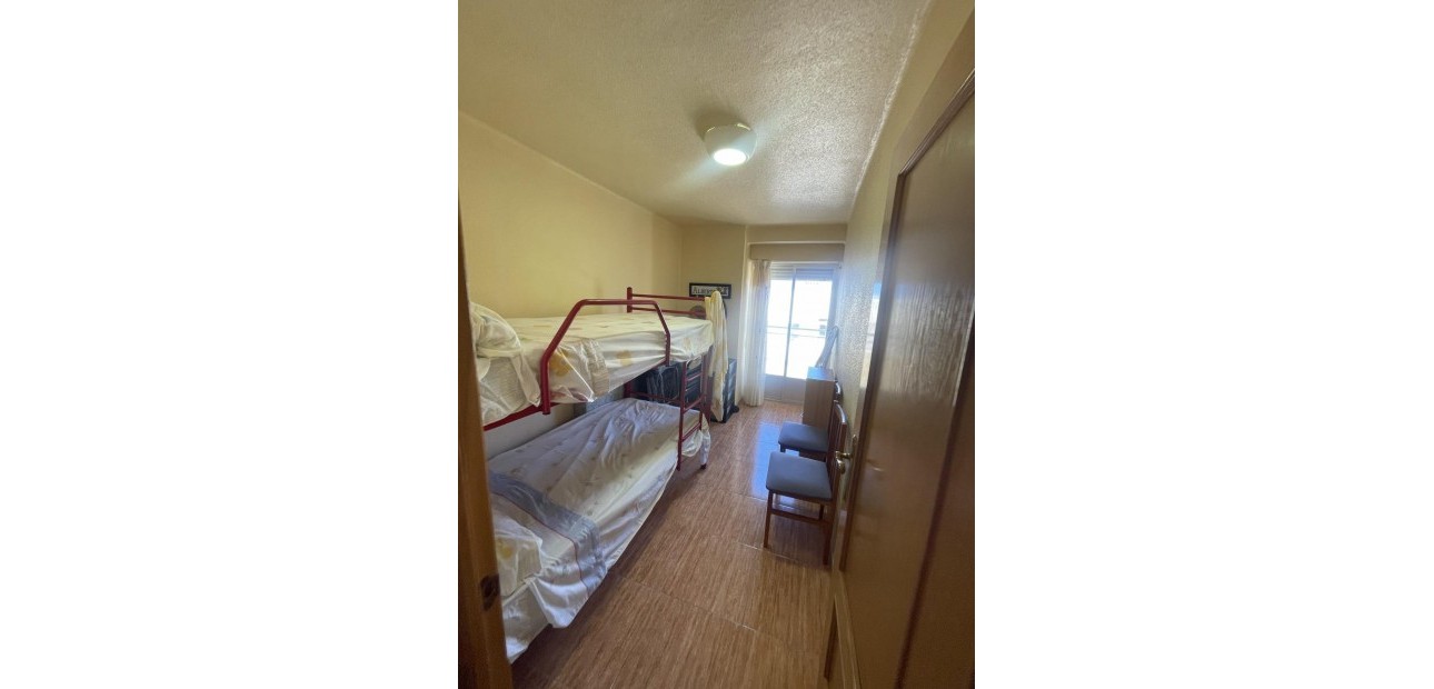 Herverkoop - Appartement / flat -
Torrevieja - Miramar - Torre del Moro