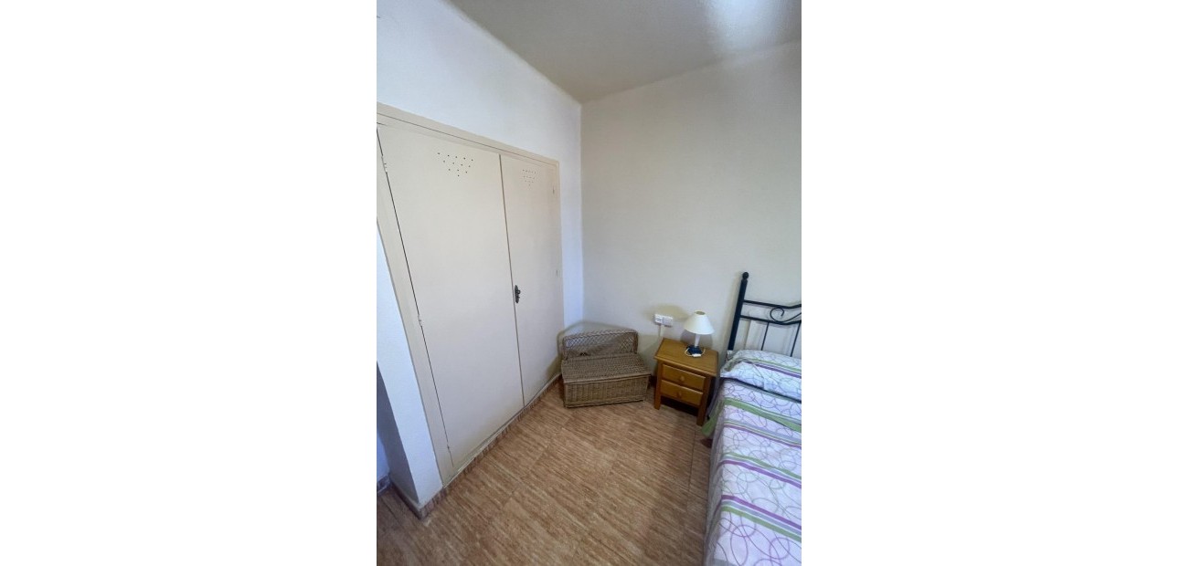 Herverkoop - Appartement / flat -
Torrevieja - Miramar - Torre del Moro