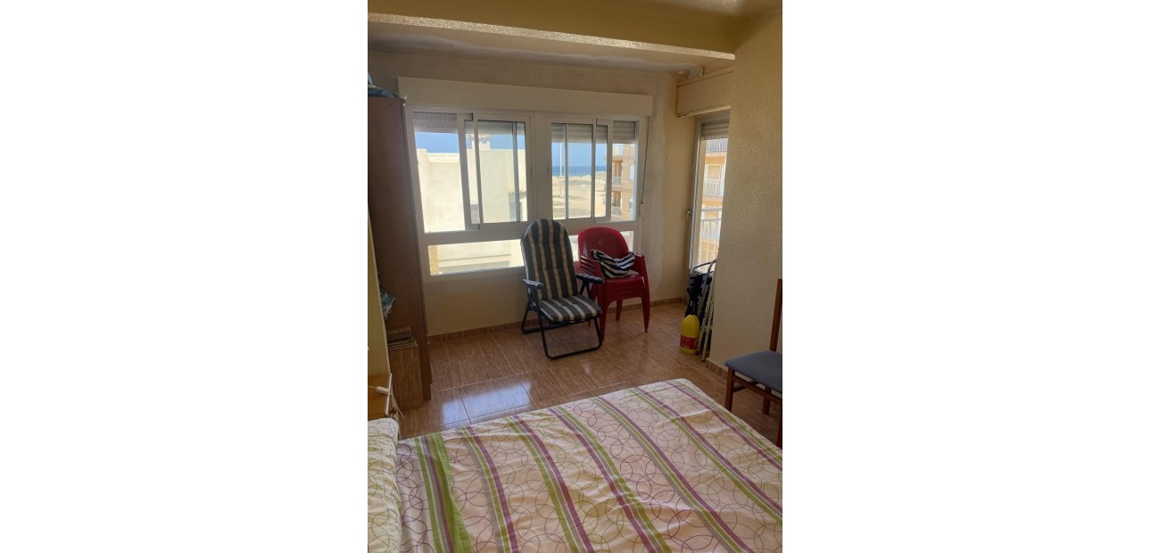 Herverkoop - Appartement / flat -
Torrevieja - Miramar - Torre del Moro