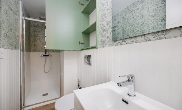 Herverkoop - Appartement / flat -
Torrevieja - Playa del cura