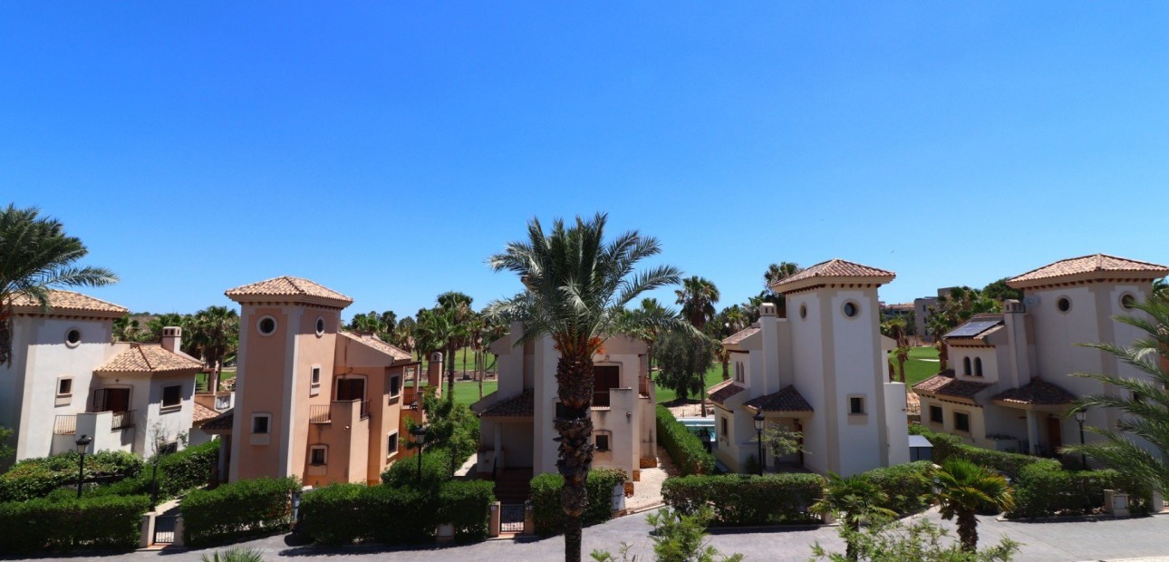 Herverkoop - Semi Detached Villa -
Algorfa - La Finca Golf Resort