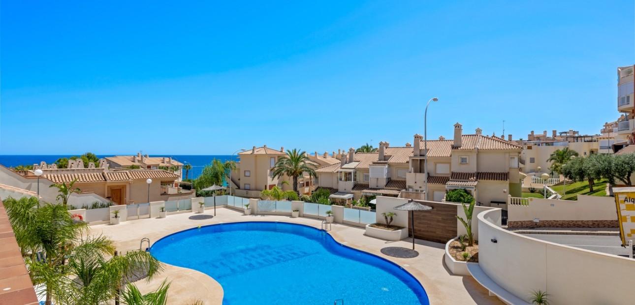 Herverkoop - Appartement / flat -
Orihuela Costa - Cabo Roig