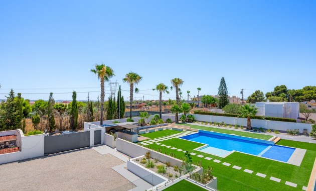 Herverkoop - Country Property -
Los Montesinos - La Herrada