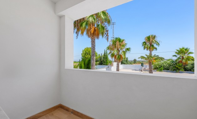 Herverkoop - Country Property -
Los Montesinos - La Herrada