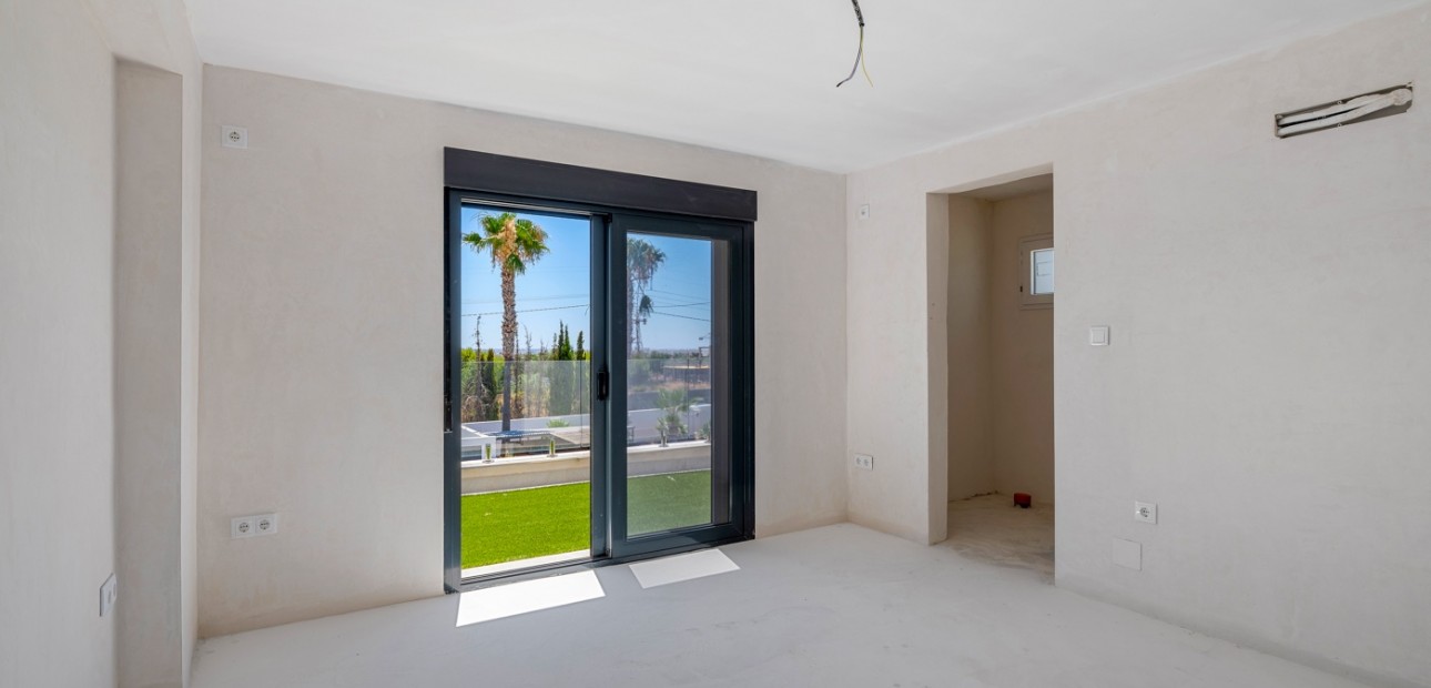 Herverkoop - Country Property -
Los Montesinos - La Herrada