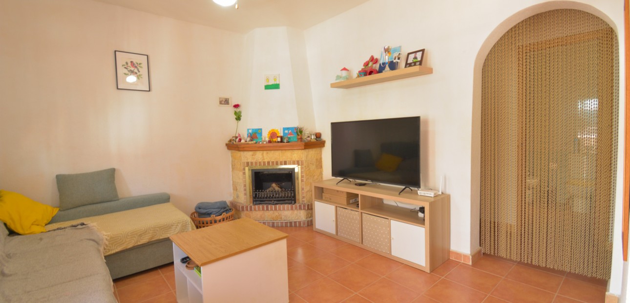 Herverkoop - Quad Villa -
Algorfa - Montebello