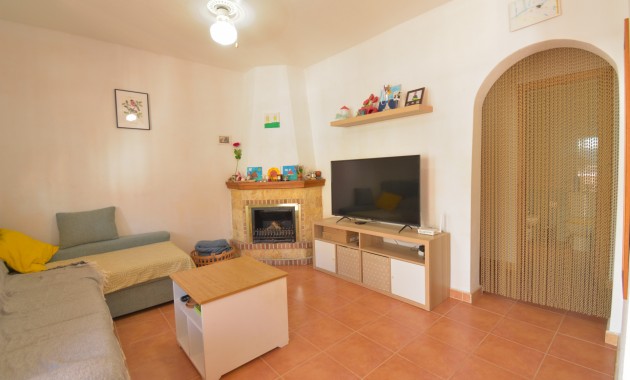 Herverkoop - Quad Villa -
Algorfa - Montebello