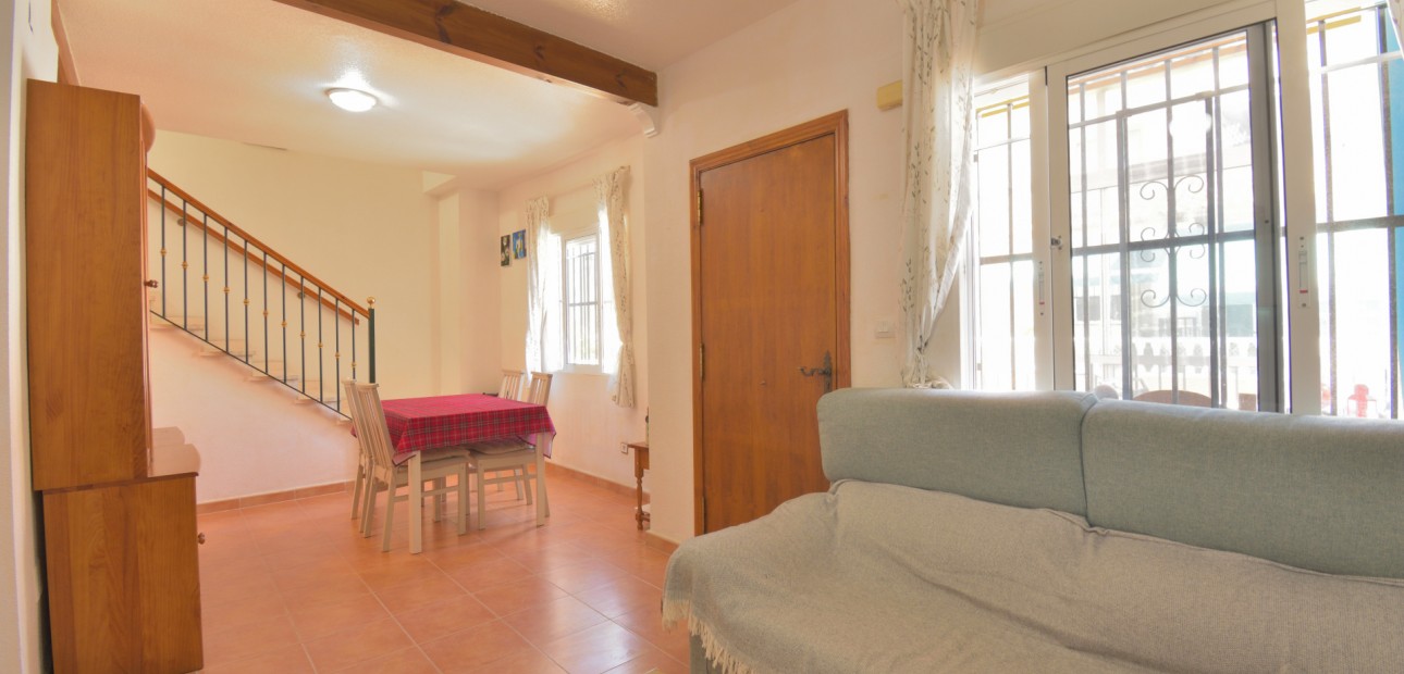 Herverkoop - Quad Villa -
Algorfa - Montebello