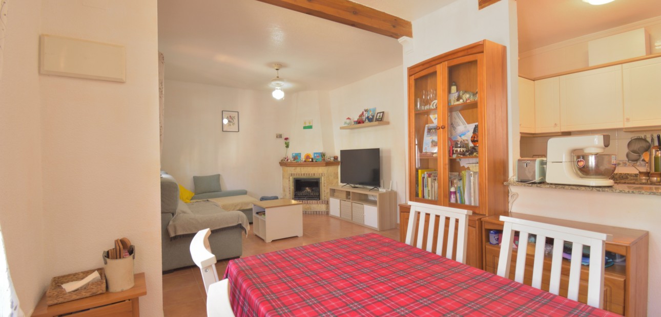 Herverkoop - Quad Villa -
Algorfa - Montebello
