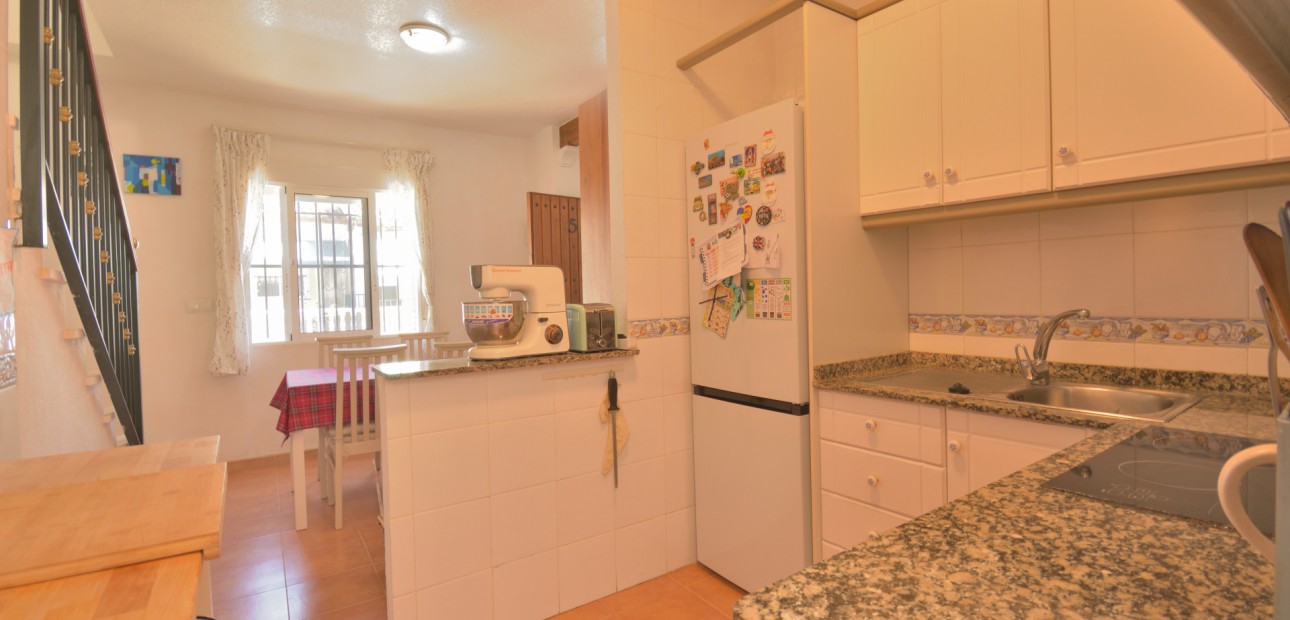 Herverkoop - Quad Villa -
Algorfa - Montebello