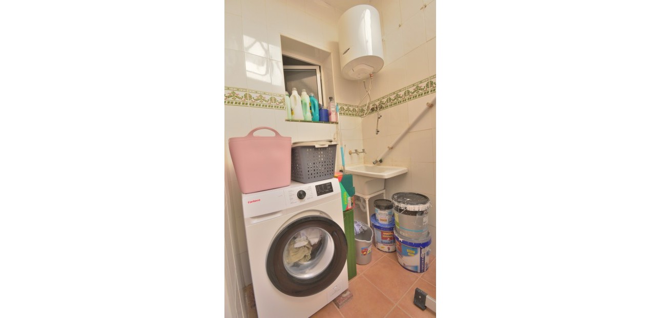 Herverkoop - Quad Villa -
Algorfa - Montebello