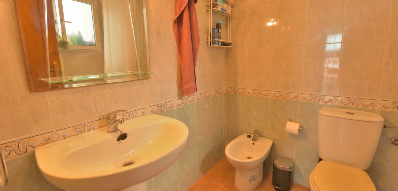 Herverkoop - Quad Villa -
Algorfa - Montebello