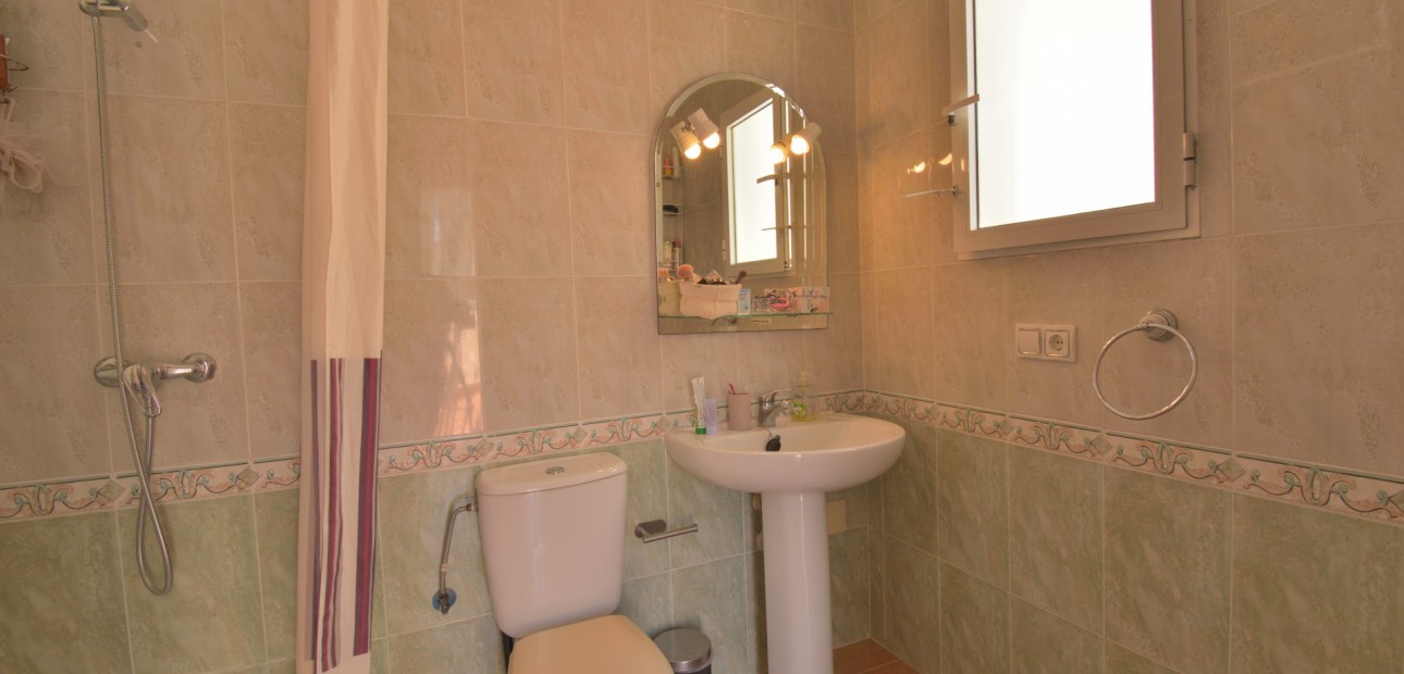 Herverkoop - Quad Villa -
Algorfa - Montebello