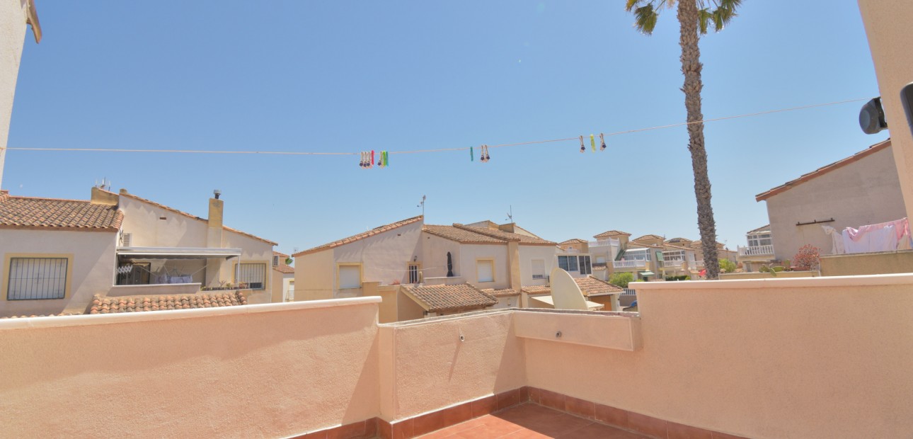 Herverkoop - Quad Villa -
Algorfa - Montebello
