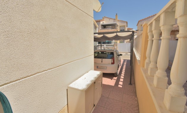 Herverkoop - Quad Villa -
Algorfa - Montebello