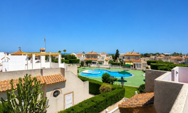 Herverkoop - Herenhuis -
Orihuela Costa - Los Altos