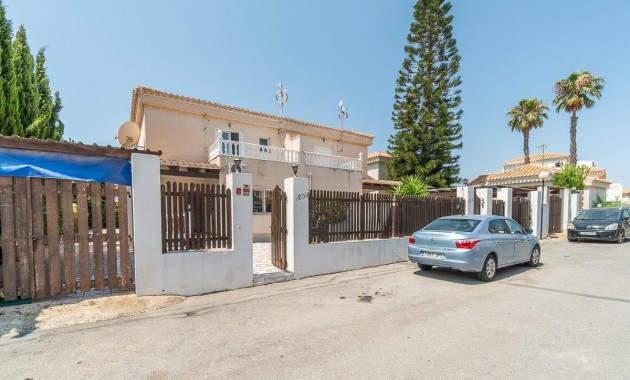Herverkoop - Semi -
Orihuela Costa - Playa Flamenca