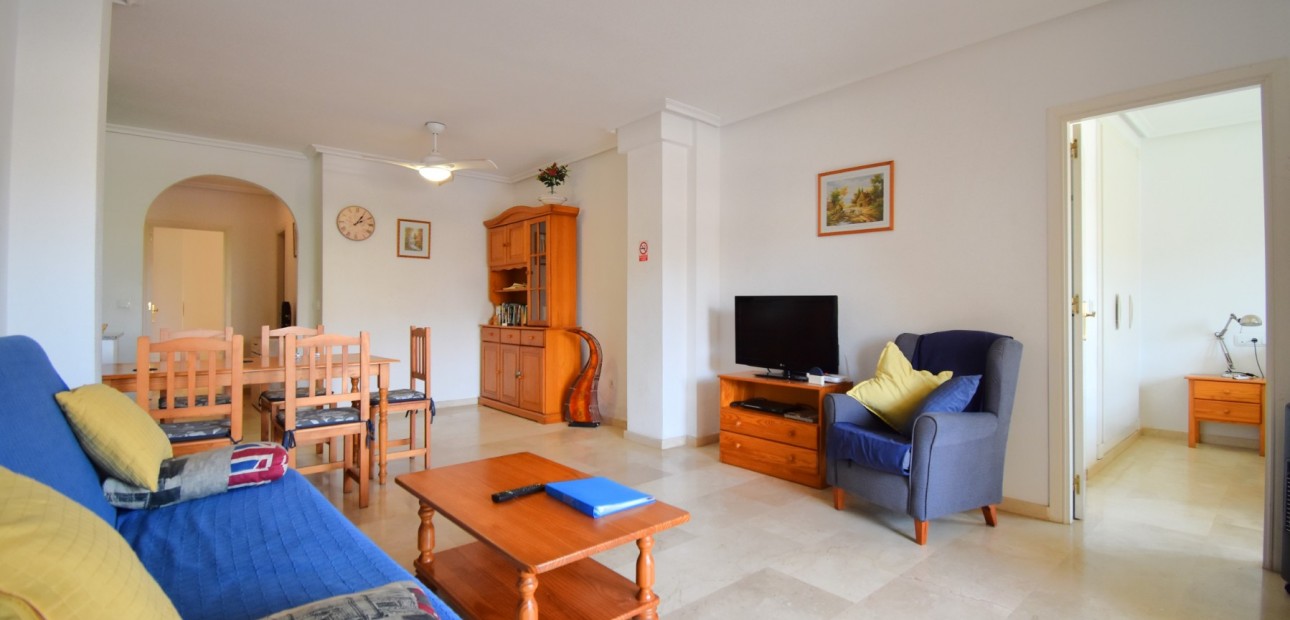 Sale - Apartment / flat -
Orihuela Costa - Playa Flamenca