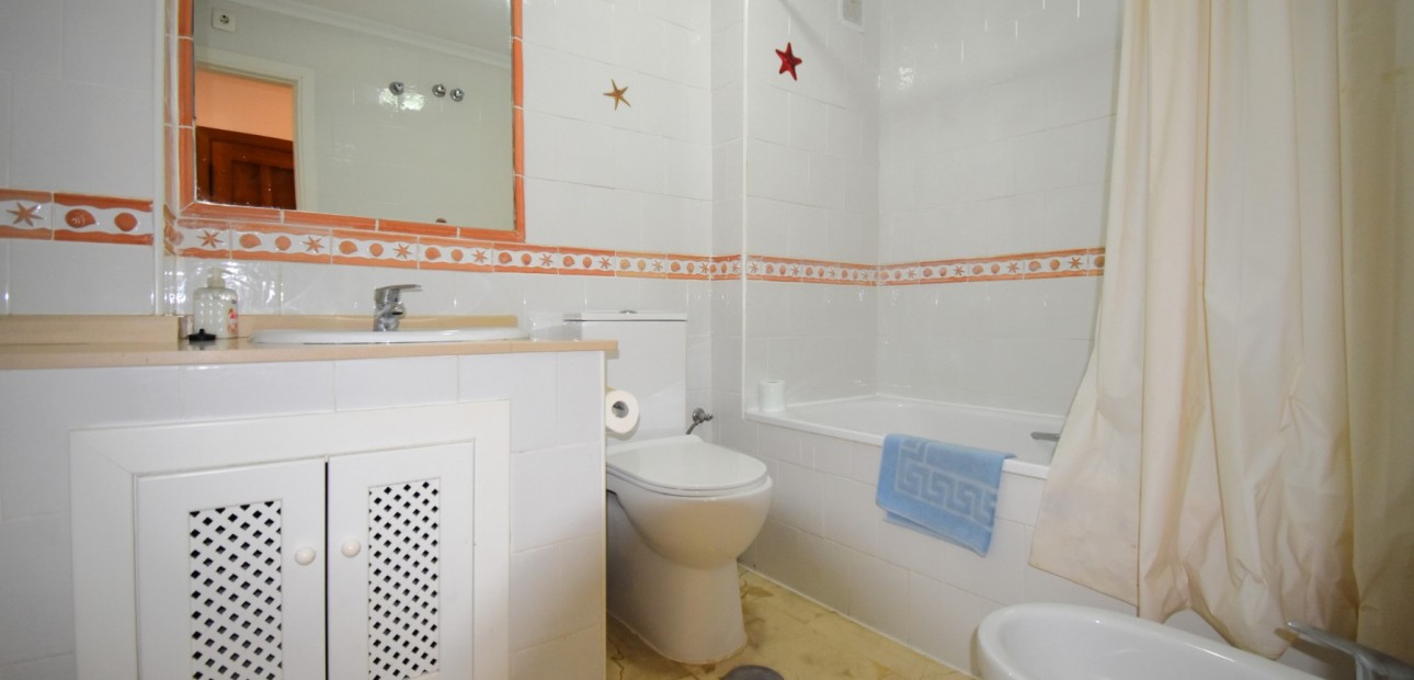 Sale - Apartment / flat -
Orihuela Costa - Playa Flamenca