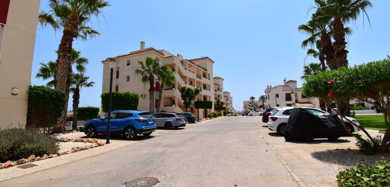 Sale - Apartment / flat -
Orihuela Costa - Playa Flamenca